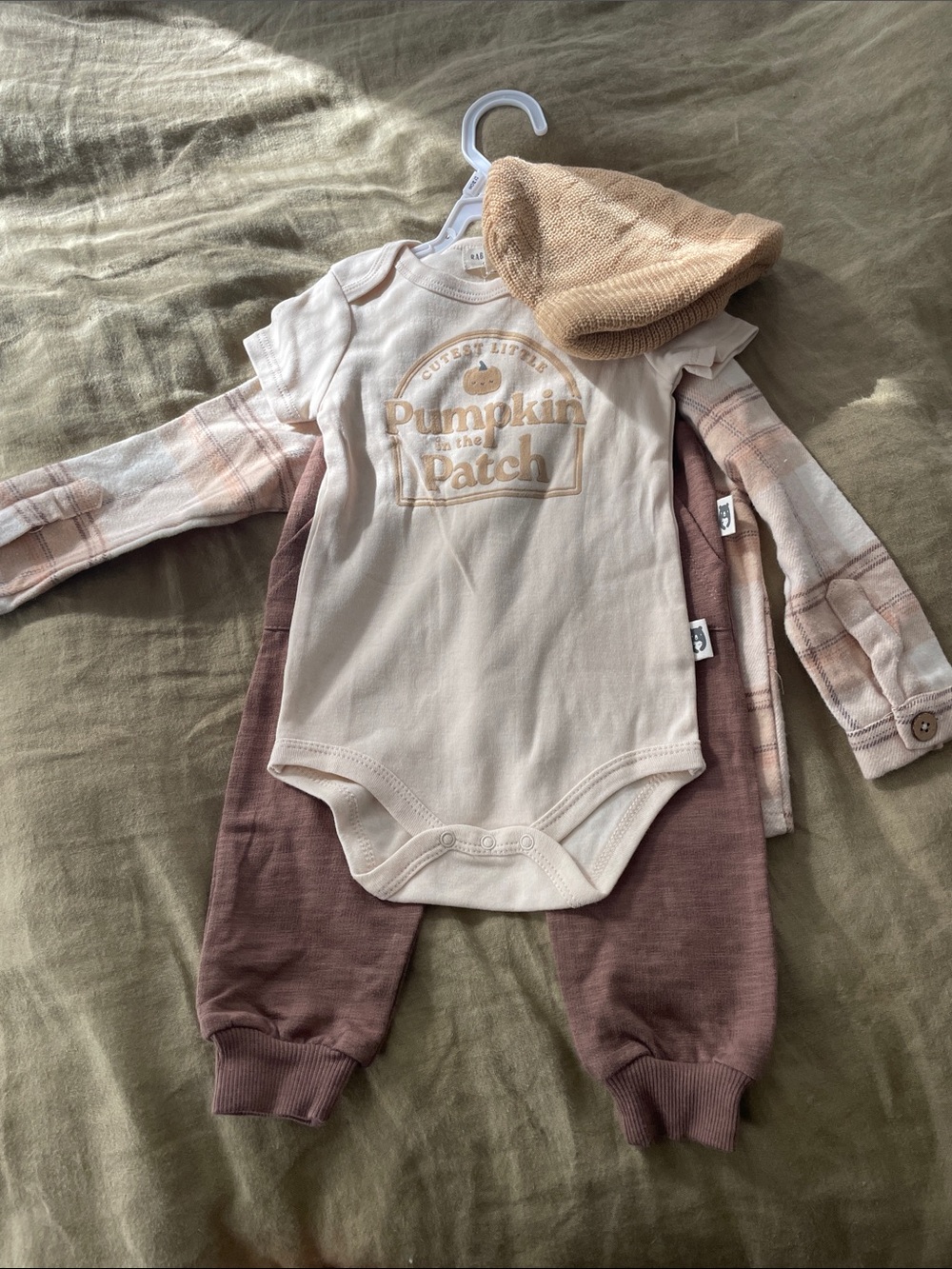 Cream 'Pumpkin in the Patch' Baby One-Piece Bodysuit